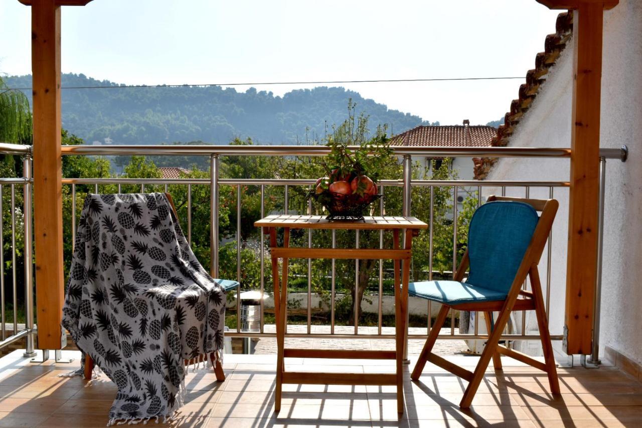 Del Sol Suites Skiathos Town Exterior photo